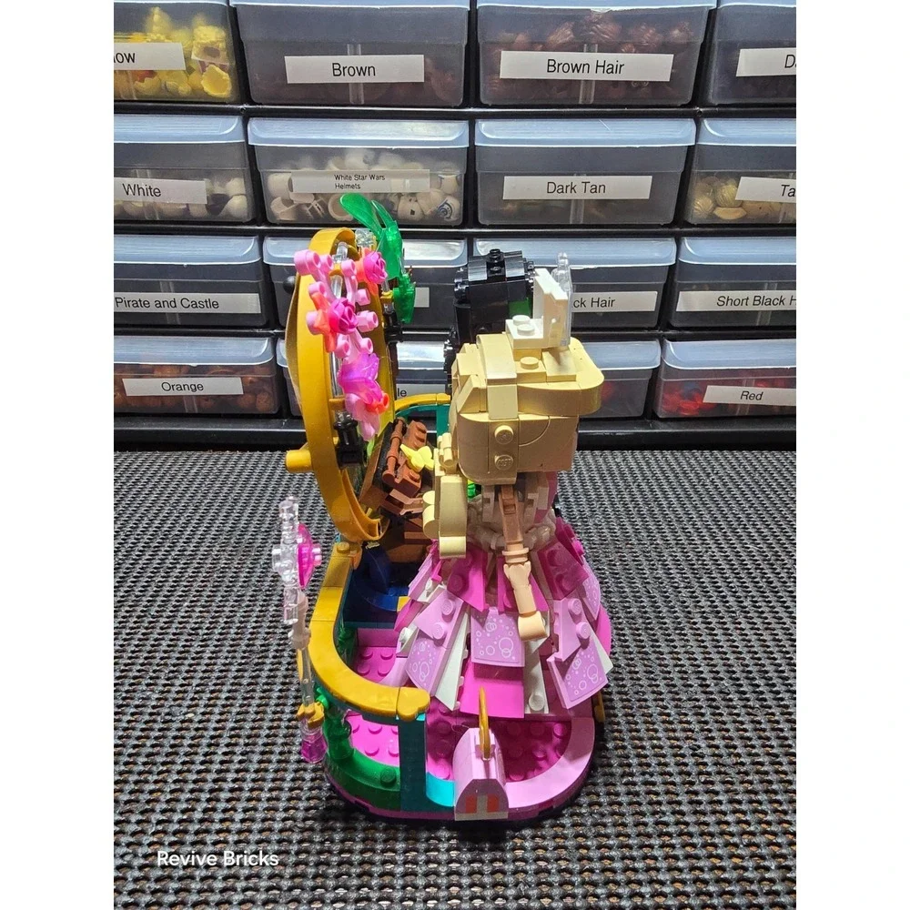 LEGO WICKED ELPHABA & GLINDA FIGURES‎ PLAYSET 75682 | 6512676 | 100% Complete